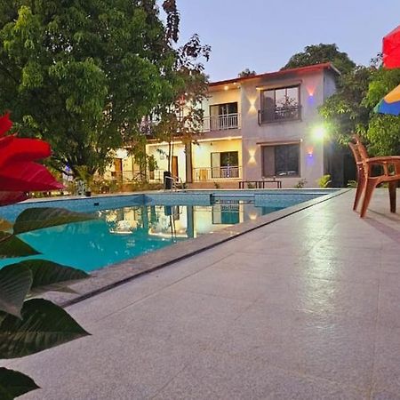 Riverland Farm And Resort Karjat Bagian luar foto
