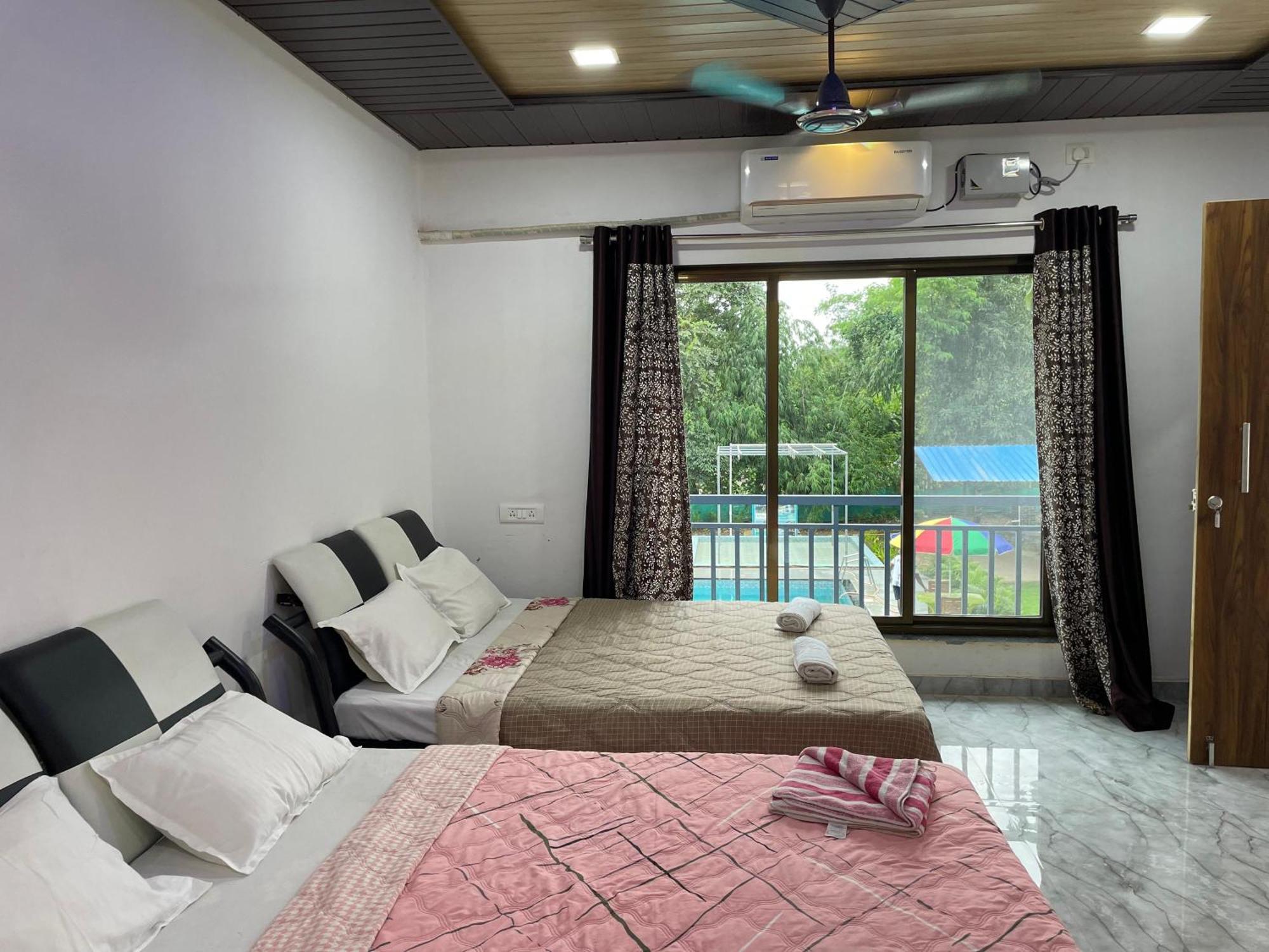 Riverland Farm And Resort Karjat Bagian luar foto