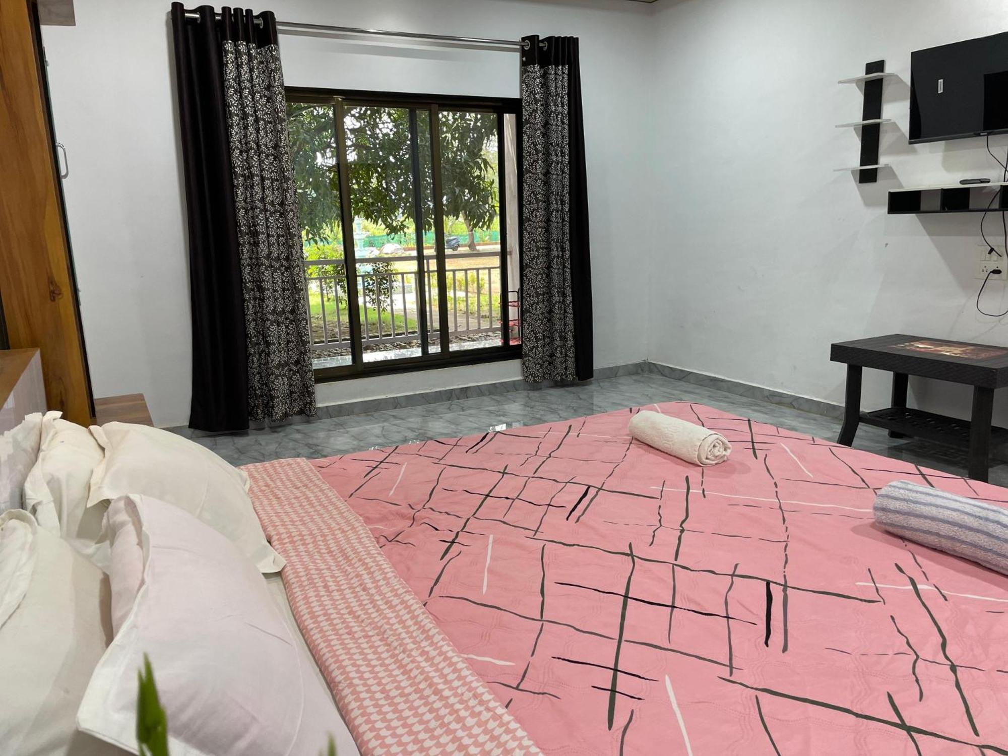 Riverland Farm And Resort Karjat Bagian luar foto